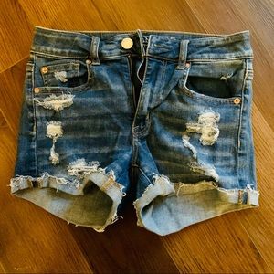 AMERICAN EAGLE | Hi-Rise Shortie